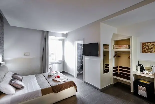 Superior Dört Kişilik Oda, 1 Yatak Odası, Özel Banyo, Şehir Manzaralı