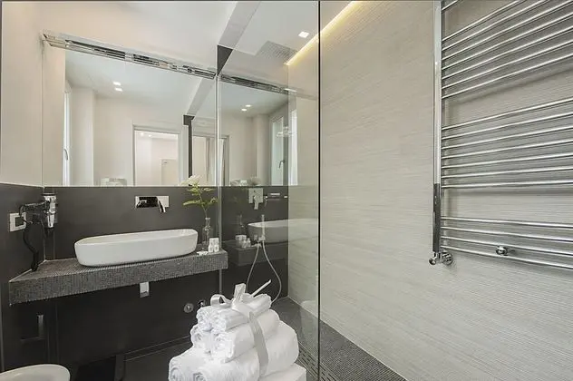 Junior Süit, Şehir Manzaralı