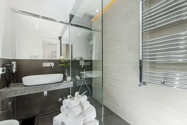 Superior Tek Büyük Yataklı Oda, Balkon