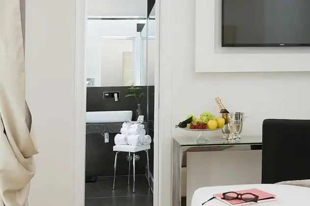 Üç Kişilik Oda, Balkon