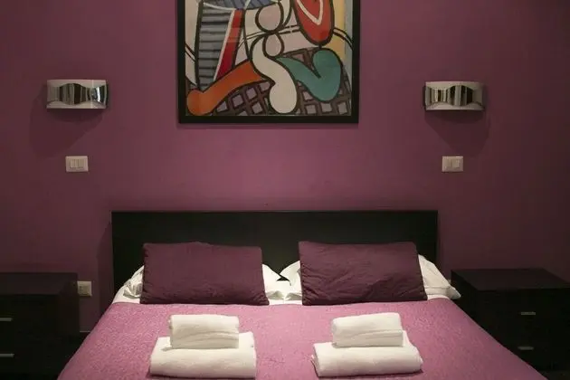 Classic Tek Büyük Yataklı Oda