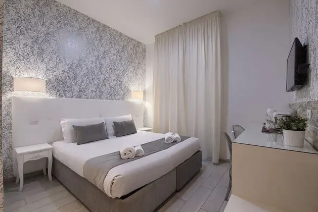 Superior Tek Büyük veya İki Ayrı Yataklı Oda