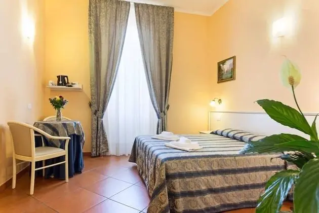 Tek Büyük veya İki Ayrı Yataklı Oda