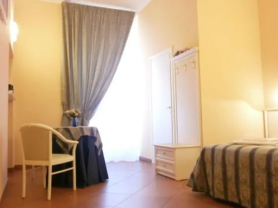 Tek Büyük veya İki Ayrı Yataklı Oda