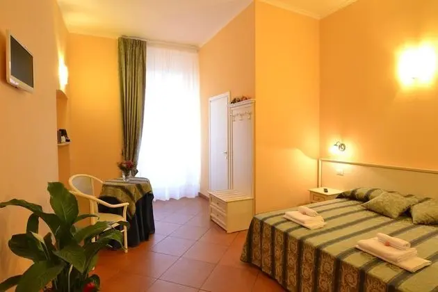 Tek Büyük veya İki Ayrı Yataklı Oda