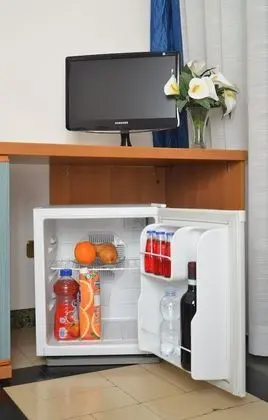 Tek Büyük veya İki Ayrı Yataklı Oda, Balkon