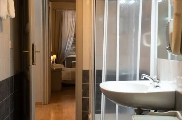 Süit, 2 Yatak Odası, Bağlantılı Odalar