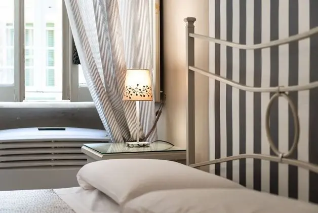 Süit, 2 Yatak Odası, Bağlantılı Odalar