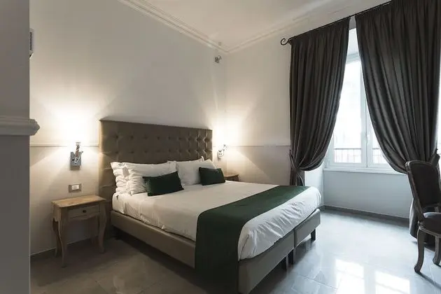 Superior Tek Büyük Yataklı Oda