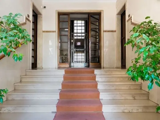 Apart Daire, 6 Yatak Odası, Balkon