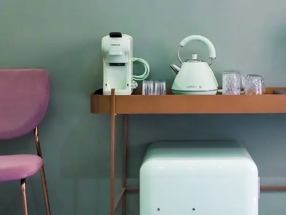 Apart Daire, 6 Yatak Odası, Balkon