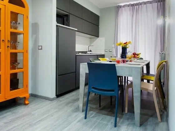 Apart Daire, 6 Yatak Odası, Balkon