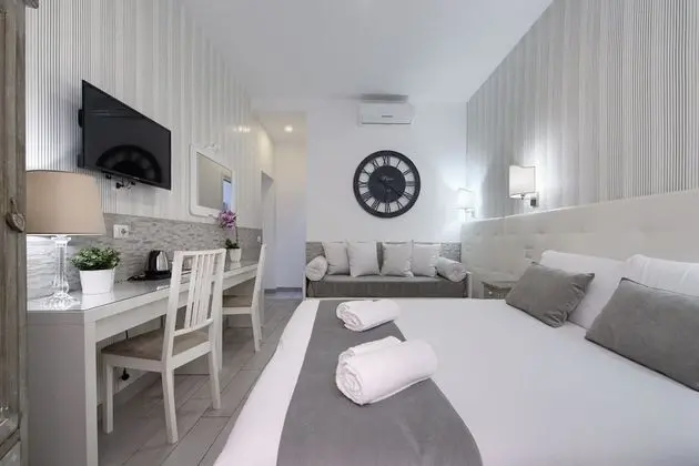 Tek Büyük Yataklı Oda