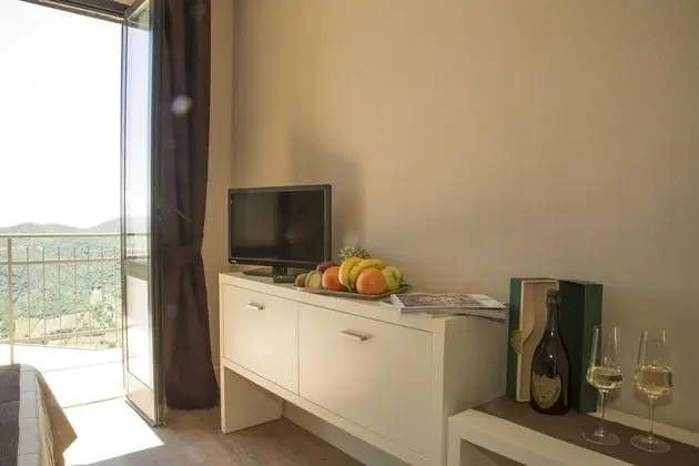 Comfort Tek Büyük veya İki Ayrı Yataklı Oda, 1 Büyük (Queen) Boy Yatak, Sigara İçilmez