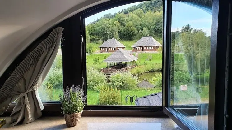 Design Tek Büyük Yataklı Oda