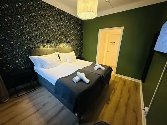 Basic Tek Büyük veya İki Ayrı Yataklı Oda, Ortak Banyo