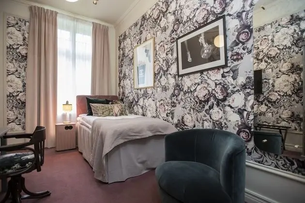 Standard Oda, 1 Tek Kişilik Yatak, Sigara İçilmez