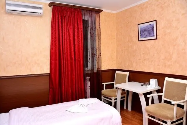 Comfort Tek Büyük veya İki Ayrı Yataklı Oda, 1 Yatak Odası