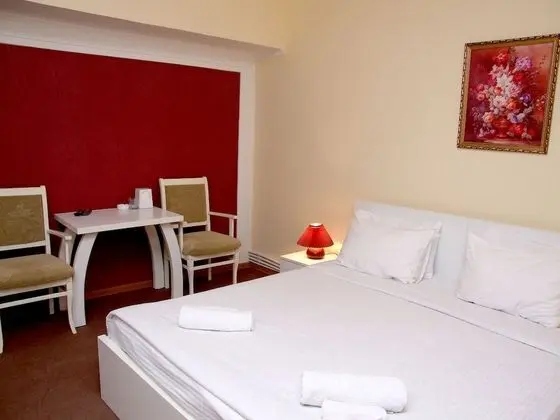 Comfort Tek Büyük veya İki Ayrı Yataklı Oda, 1 Yatak Odası