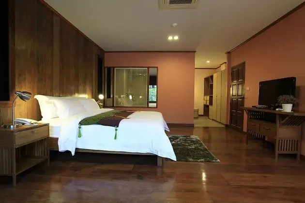 Superior Two-Bedroom Apartment