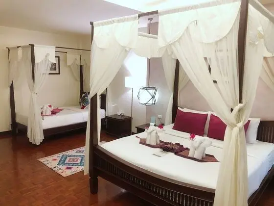 Deluxe Üç Kişilik Oda