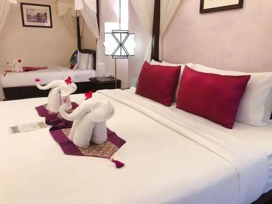 Deluxe Üç Kişilik Oda