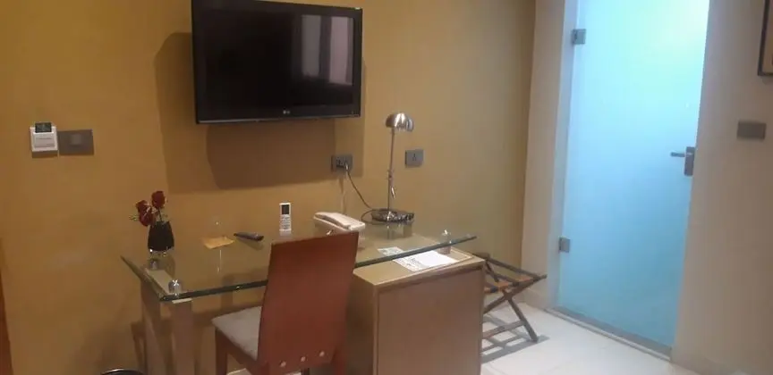 Standard Tek Büyük veya İki Ayrı Yataklı Oda