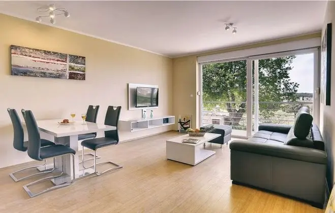 Apart Daire, Balkon (B1)