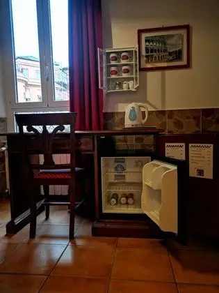 Üç Kişilik Oda