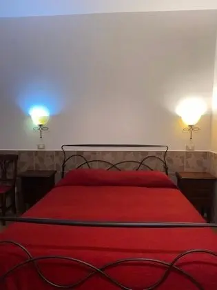 Üç Kişilik Oda