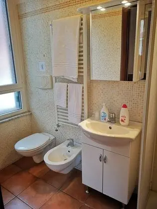Üç Kişilik Oda