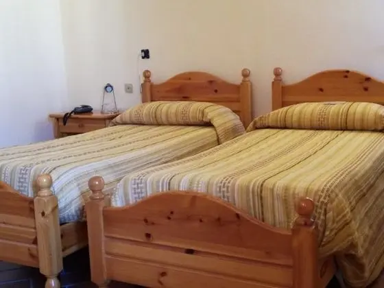 Büyük Yataklı Tek Kişilik Oda, Bahçe Manzaralı