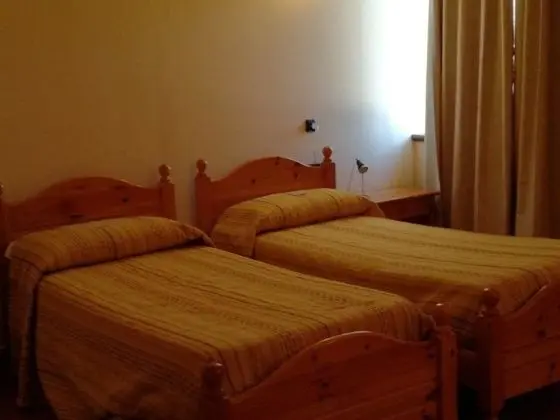 Büyük Yataklı Tek Kişilik Oda, Bahçe Manzaralı