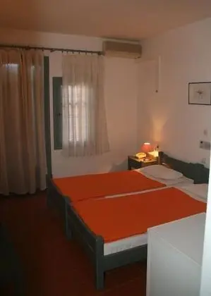 Tek Kişilik Oda, 1 Tek Kişilik Yatak, Sigara İçilmez