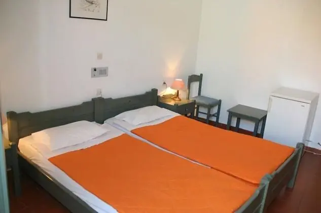 Tek Kişilik Oda, 1 Tek Kişilik Yatak, Sigara İçilmez