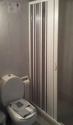 Üç Kişilik Oda