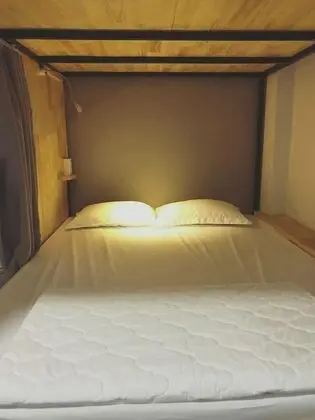Ortak Ranzalı Oda, 1 Çift Kişilik Yatak, Balkon, Kısmi Deniz Manzarası