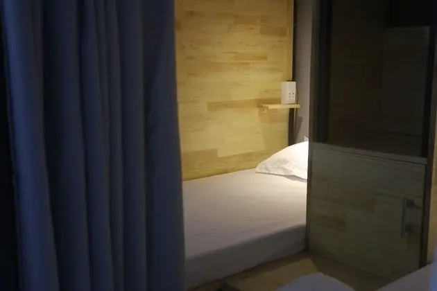 Ortak Ranzalı Oda, 1 Tek Kişilik Yatak, Balkon (Single bed in 6-bed Dormitory)