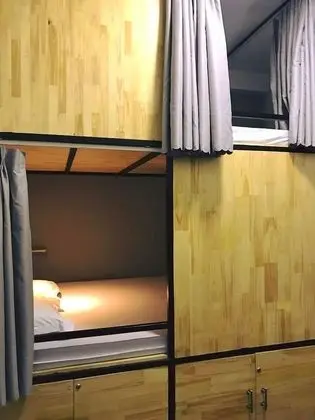 Ortak Ranzalı Oda, 1 Tek Kişilik Yatak, Balkon (Single bed in 6-bed Dormitory)