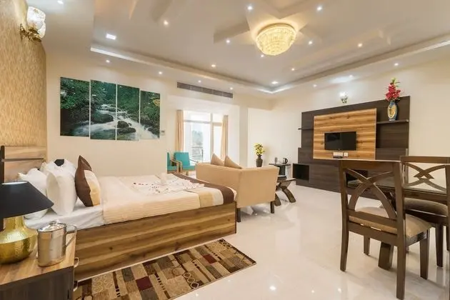 Rudra Super Deluxe Jacuzzi Rooms