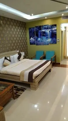 Rudra Super Deluxe Room