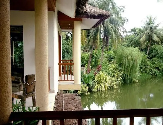 Lake View Villa