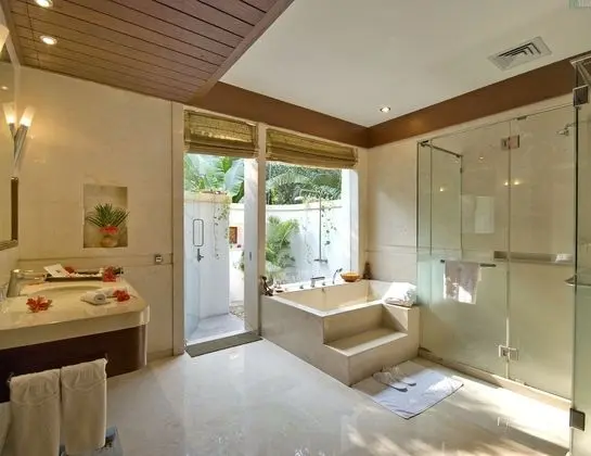 Lake View Villa