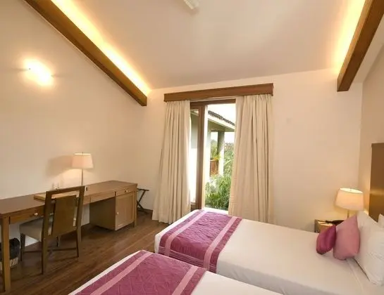 Superior Room (SGL/DBL)