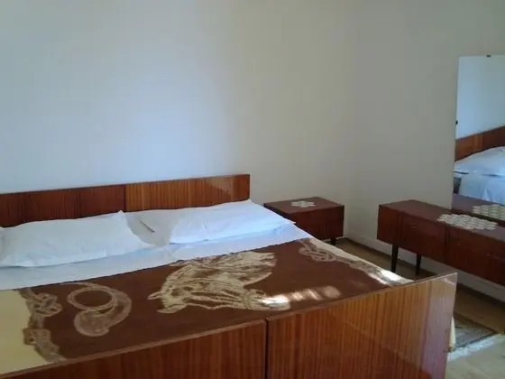 Apart Daire (Vedrana - 150 m from beach - A1(7+1))