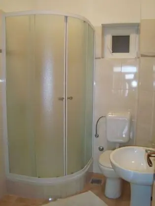 Apart Daire (Vedrana - 150 m from beach - A1(7+1))