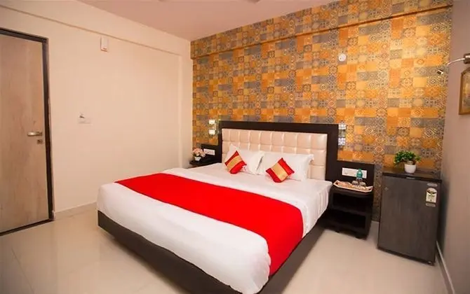 Deluxe Oda, 1 Yatak Odası, Sigara İçilebilir, Şehir Manzaralı