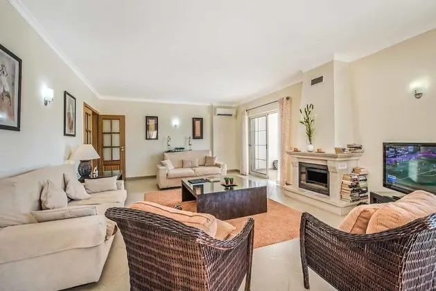 Villa, 4 Yatak Odası, Kişiye Özel Havuzlu