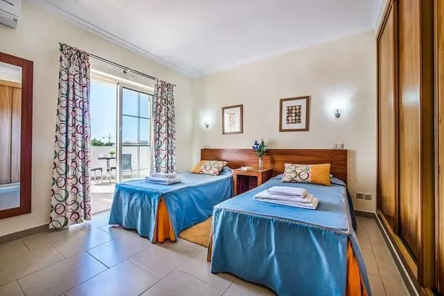 Villa, 4 Yatak Odası, Kişiye Özel Havuzlu