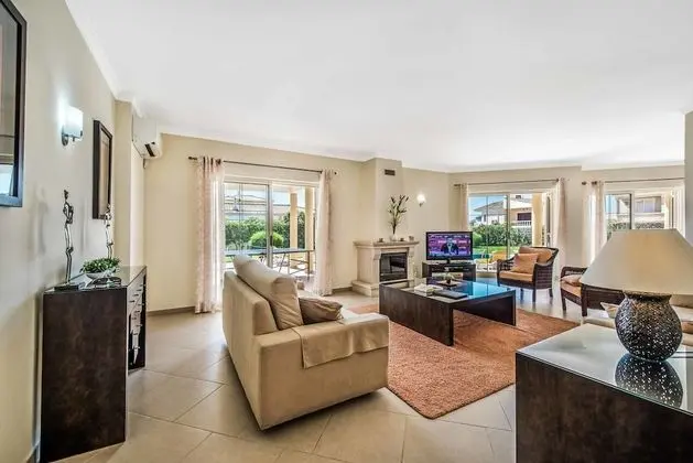 Villa, 4 Yatak Odası, Kişiye Özel Havuzlu